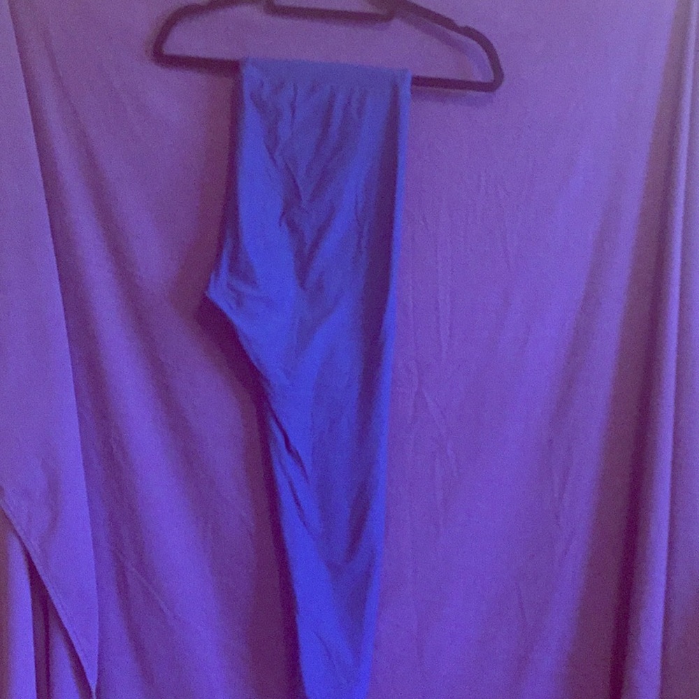 Navy Blue TC Lularoe Legging Almost New